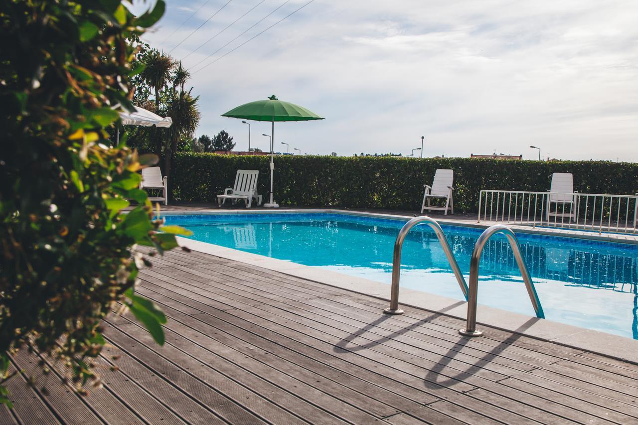 Hotel Larverde Сертан Экстерьер фото